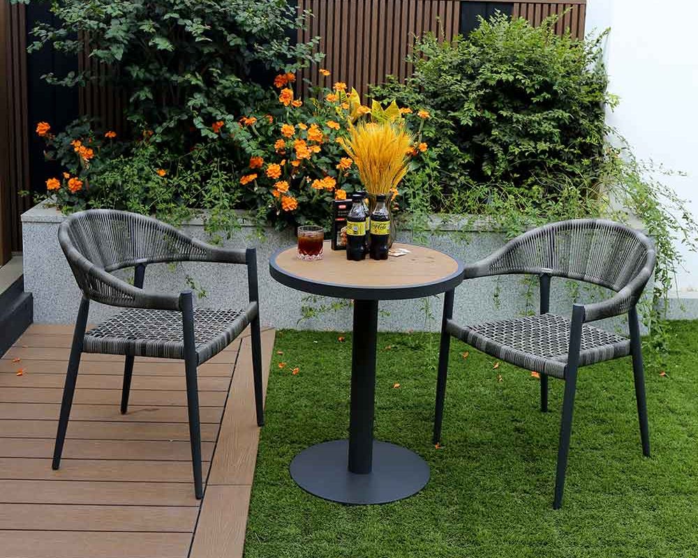 GPD-Mini-Round-Bar-Table-OD-RPT-722-TK-Rope-Chairs-2-1000x1000